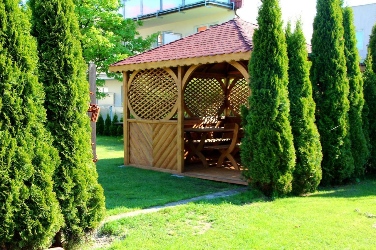 Feniks Homestay