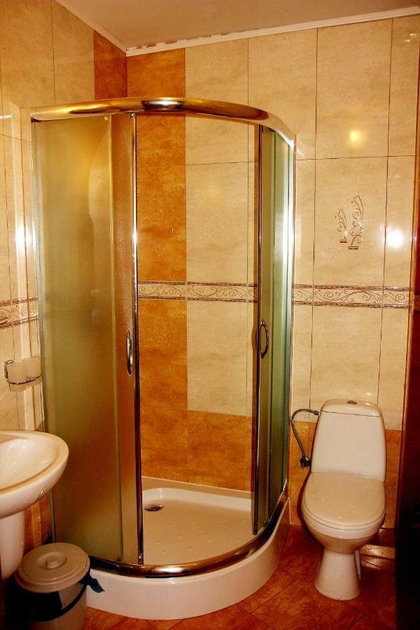 Homestay Feniks Leba