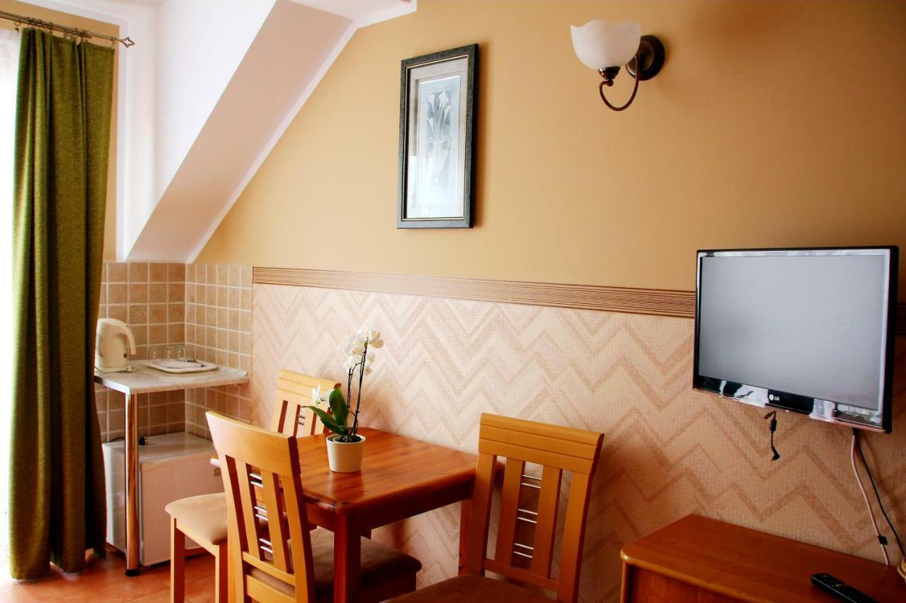 Homestay Feniks
