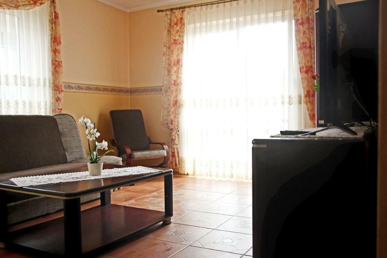 Feniks Homestay
